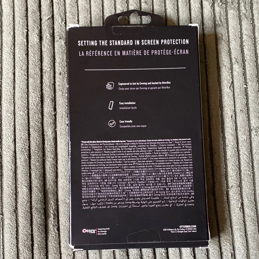 OtterBox Amplify Glass Screen Protector for iPhone 11/XR - Black